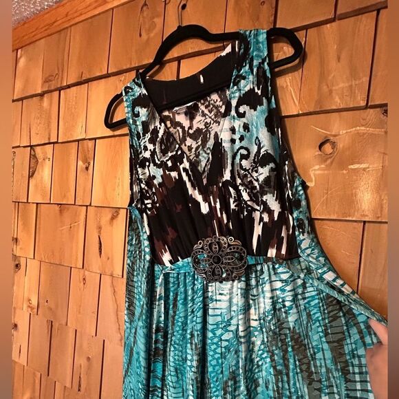 Avenue Multi Color Pleated Maxi Dress Size 18/20 - Picture 6 of 16